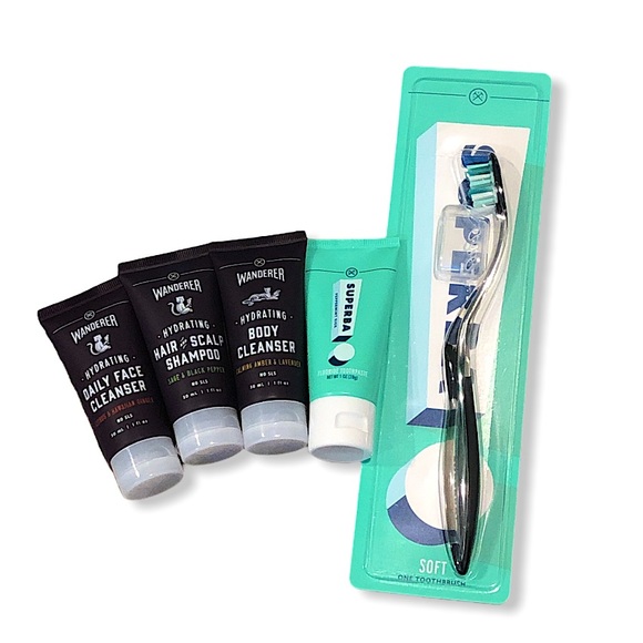DSC Other - New Dollar Shave Club Travel Bundle